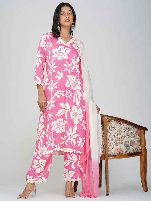 women three quarter sleeve kurta pant with dupatta set - 21901355 - Very Small Image - 1