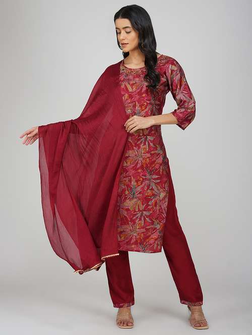 women three quarter sleeve kurta pant with dupatta set - 21901375 - Very Small Image - 1