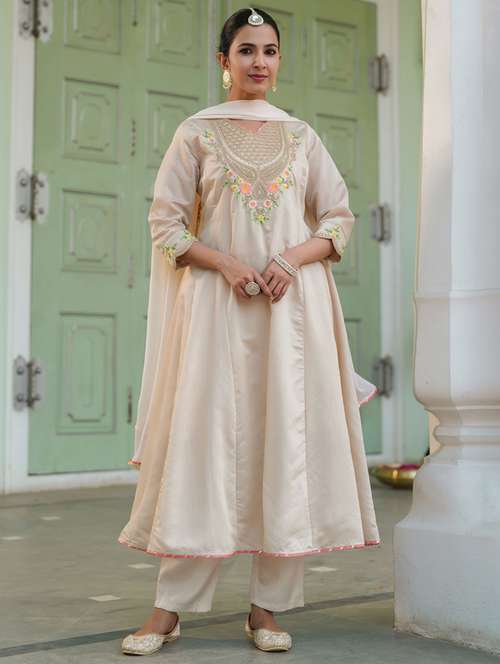 women three quarter sleeve anarkali kurta pant with dupatta set - 21925606 - Very Small Image - 1