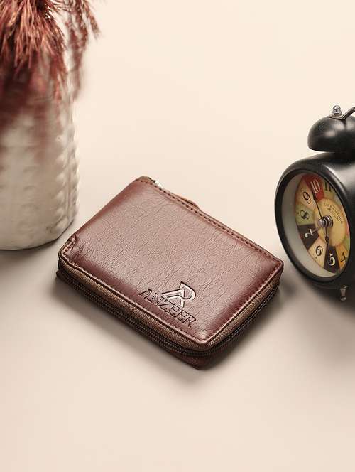 men's brown leather zippered stylish card wallet - 21940432 - Very Small Image - 1