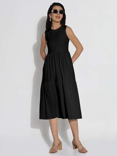 women black solid sleveeless tiered dress - 21941862 - Very Small Image - 1