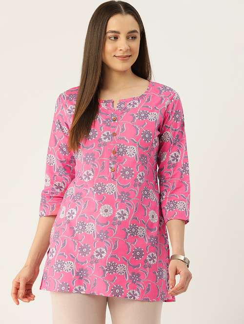 women three quarter sleeve straight kurti - 21966198 - Very Small Image - 1