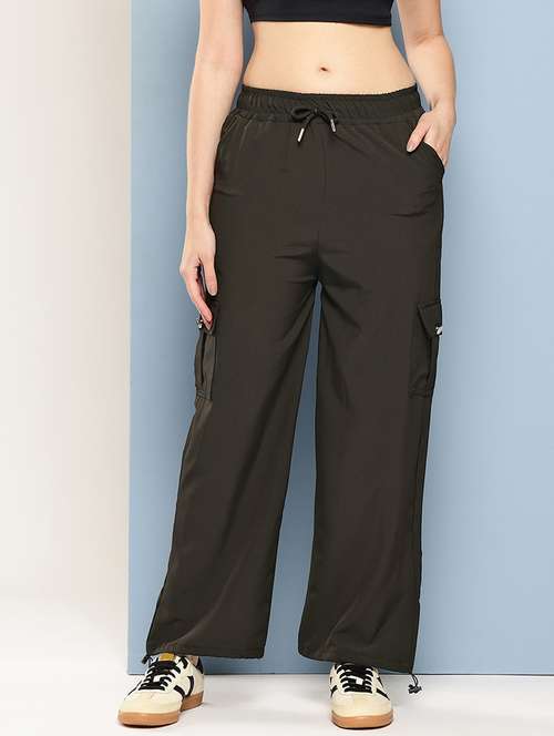 women solid mid rise relaxed fit cargo - 22033748 - Very Small Image - 1