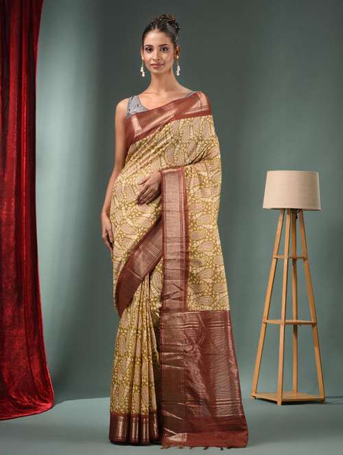 women paisley printed bordered saree with blouse - 22043152 - Very Small Image - 1