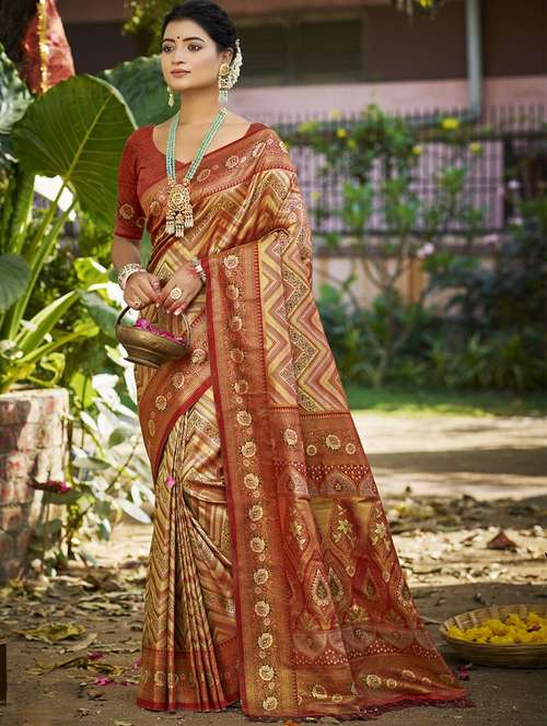 women self design bordered saree with blouse - 22053688 - Very Small Image - 1