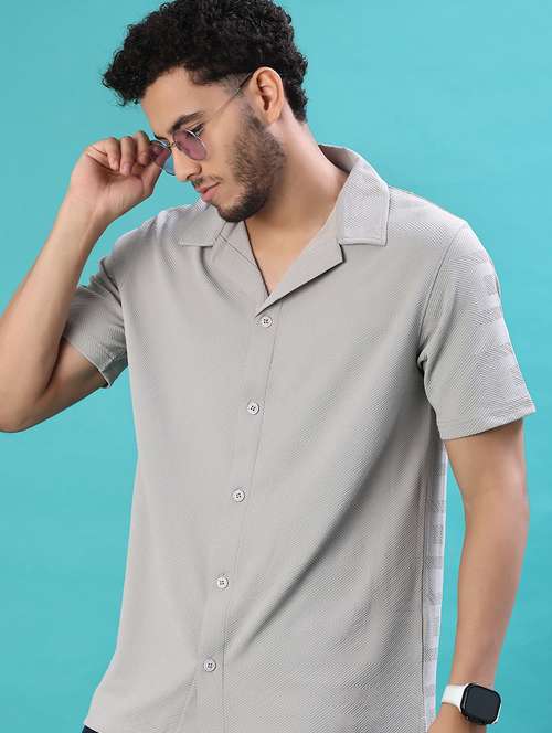men self design short sleeve regular fit casual shirt - 22057369 - Very Small Image - 1