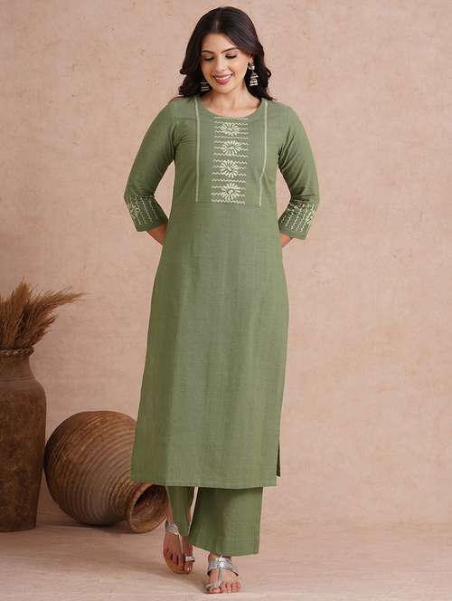 women printed three quarter sleeve straight kurta  - 22092197 - Very Small Image - 1