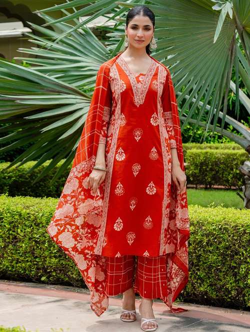women printed three quarter sleeve kurta palazzo with dupatta set - 22140602 - Very Small Image - 1