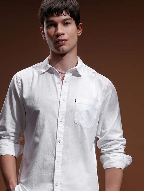 Men Solid Long Sleeve Regular Fit Casual Shirt - 22462649 - Very Small Image - 1