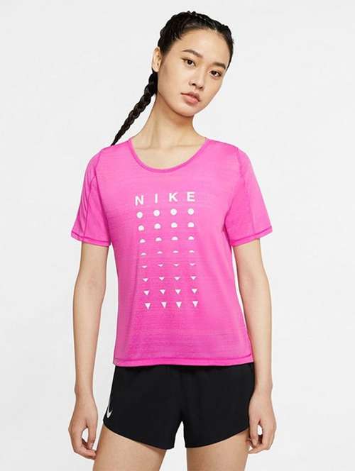  women printed round neck regular t-shirt - 22517856 - Very Small Image - 1